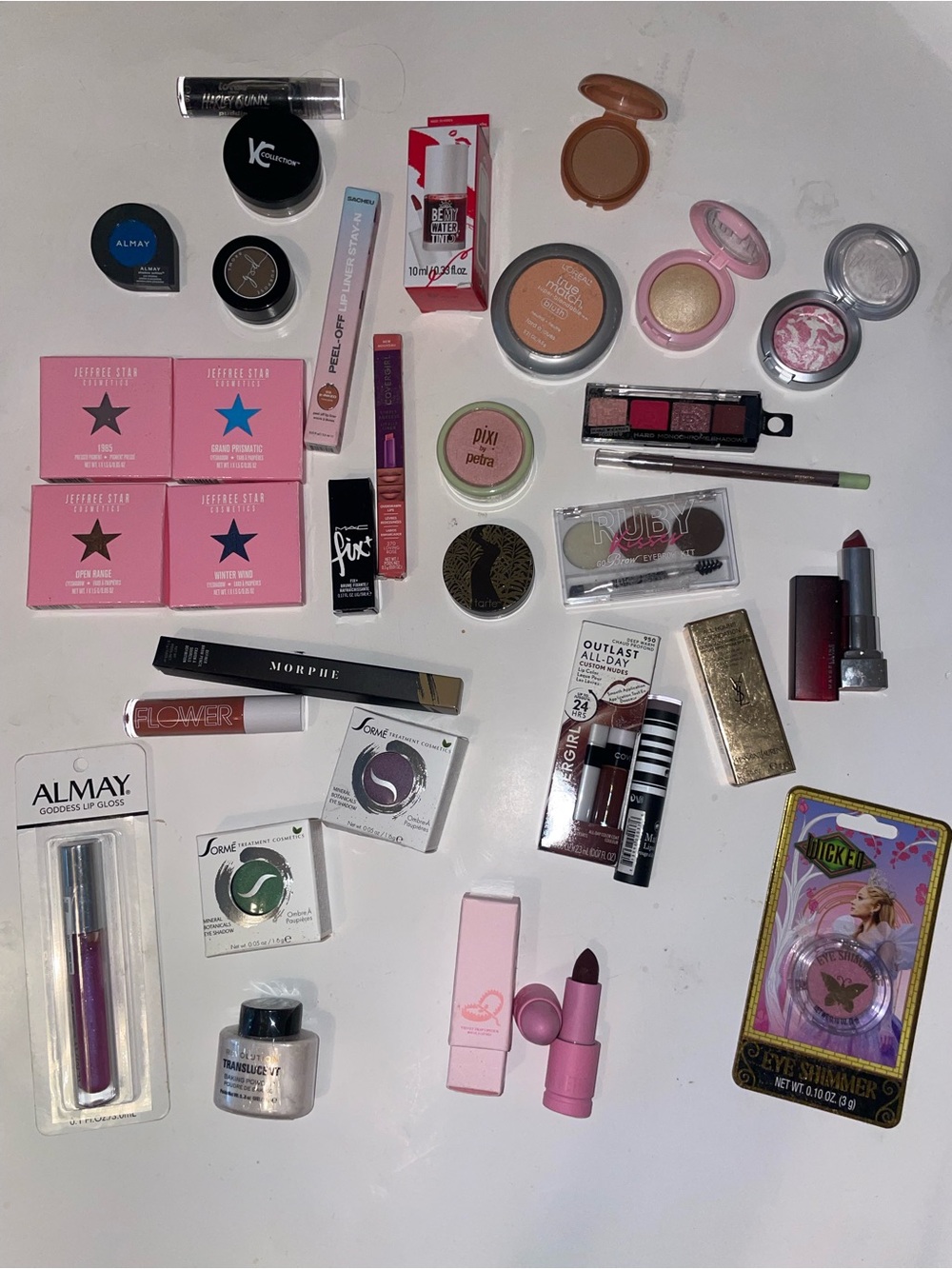 MASSIVE 32-Piece Makeup & Cosmetics Lot - ALL BRAND NEW & UNUSED!